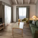Post Hotel
