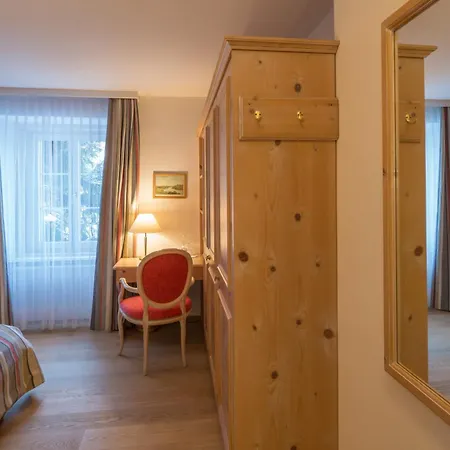 Post Hotell 3*